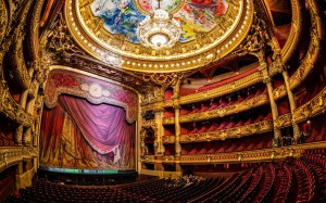 Paris-Theater-Interior-Images
